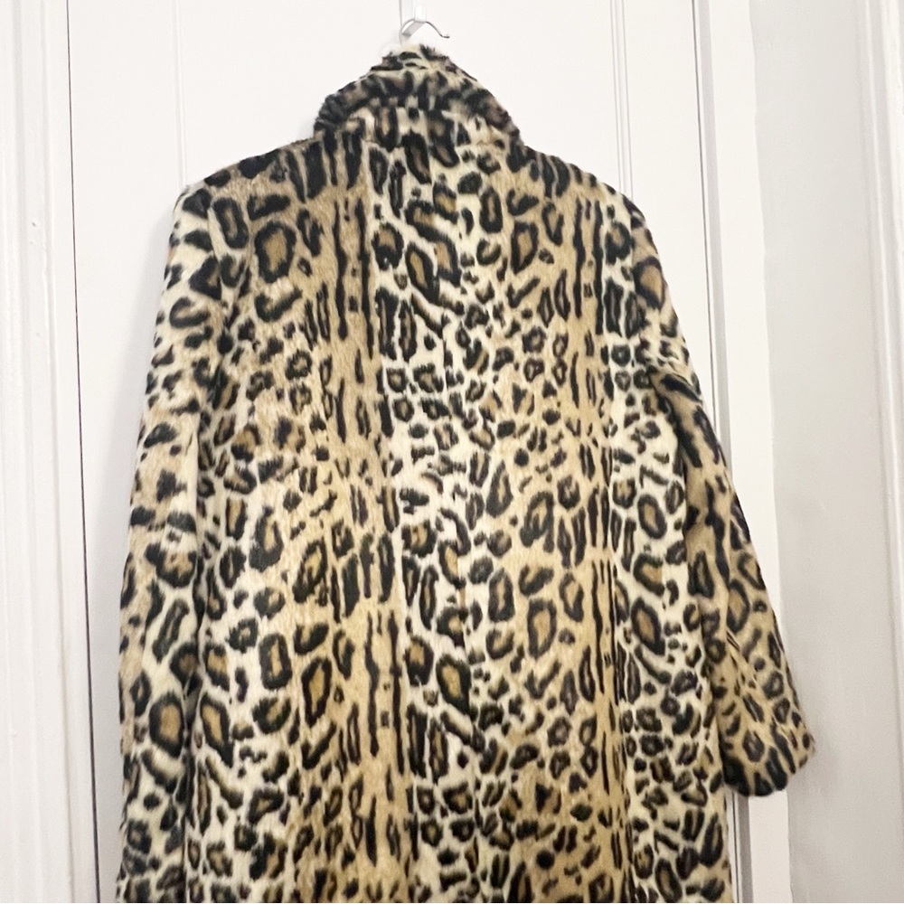 Alice + Olivia Nicholas Leopard Faux-Fur Coat - Size Large - Picture 7 of 8
